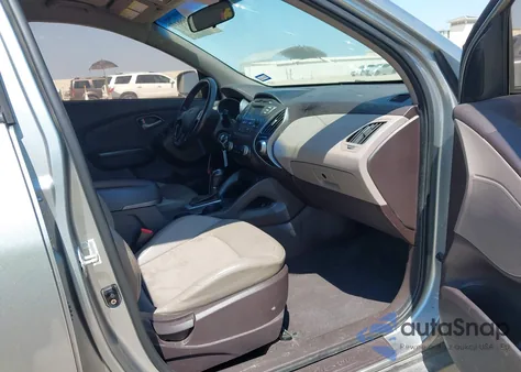 2014 Hyundai Tucson Se z USA, uszkodzony, nr VIN KM8JU3AG9EU797821